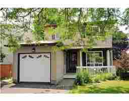 Rent to Own This 3+1 bedroom, 2 bathroom, single family home in Queenswood Heights, Ottawa!  - Photo 1